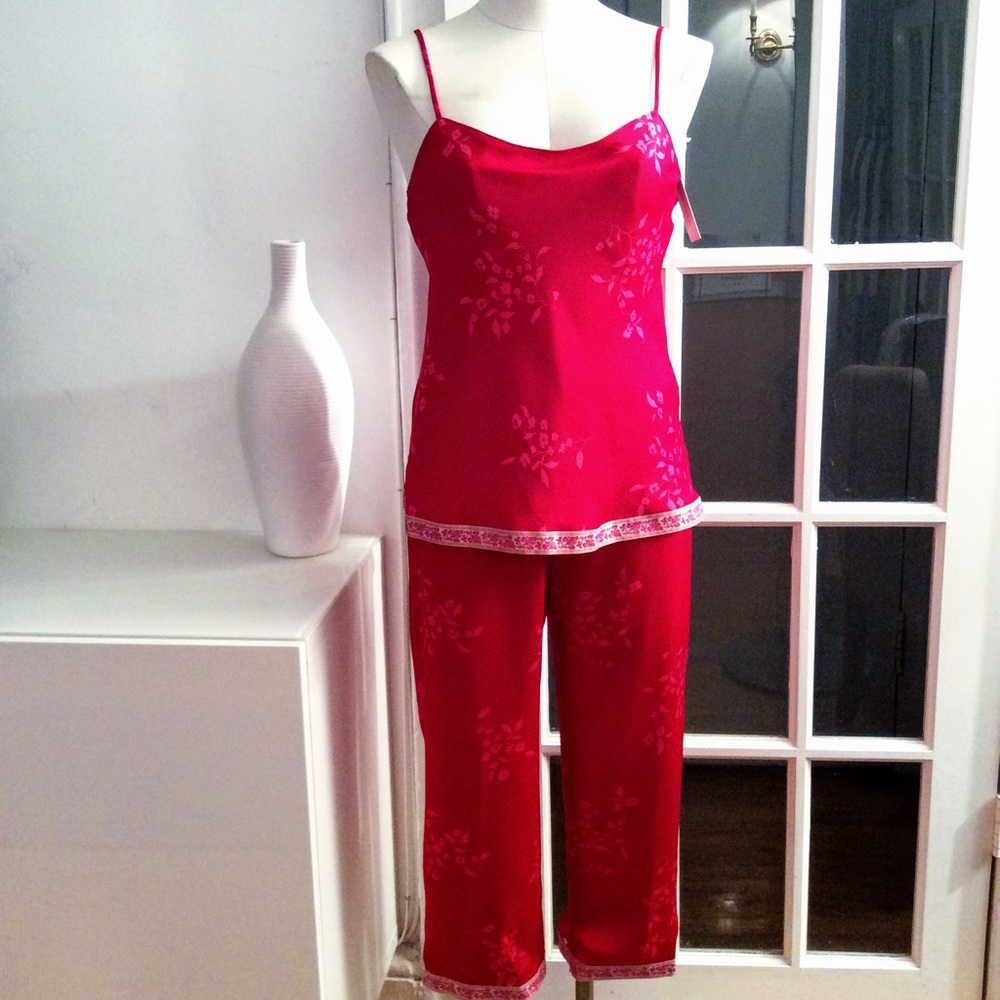 Natori Fuschia Satin Pijama Size XS- NWT